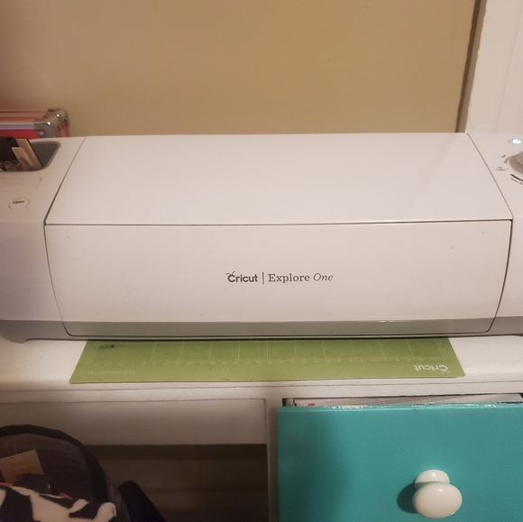 Cricut Other - Cricut explore one